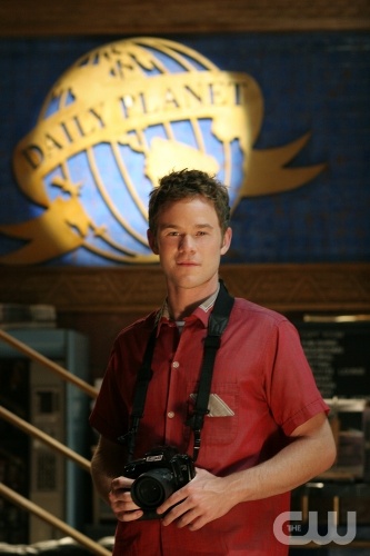 TheCW Staffel1-7Pics_83.jpg - "Zod"-- Jimmy Olsen (Aaron Ashmore) in SMALLVILLE on The CW.Photo: Michael Courtney/The CW©2006 The CW Network LLC. All Rights Reserved